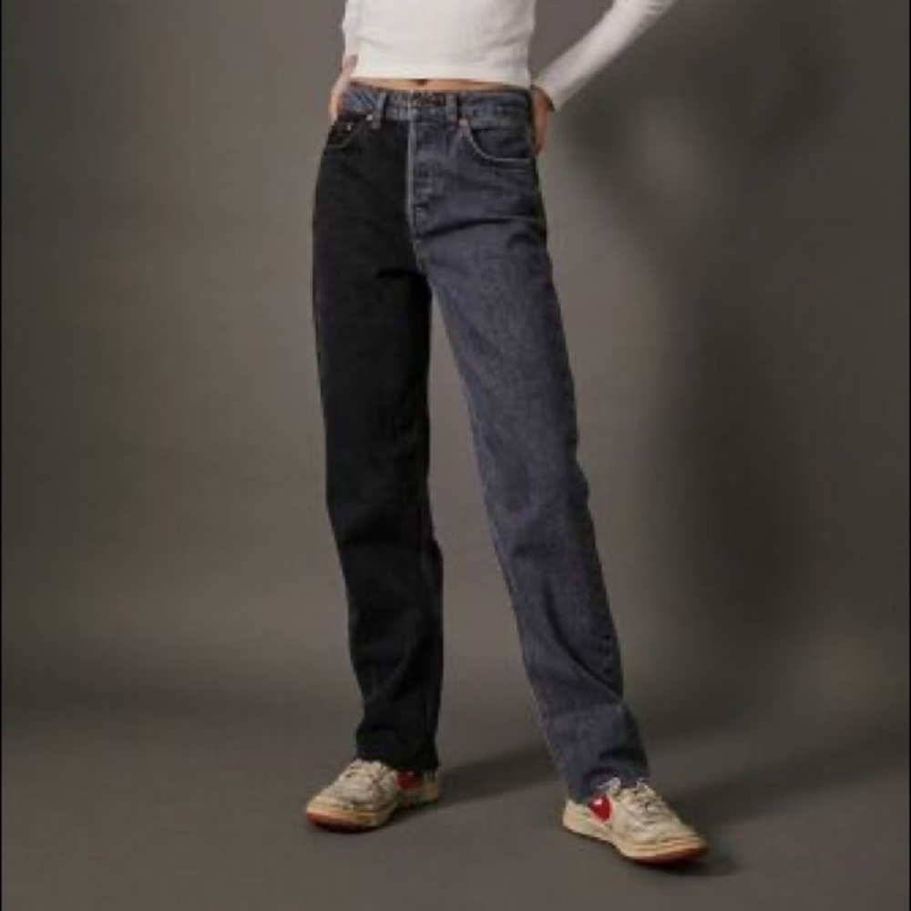 NWOT BDG Black Two-Tone Authentic Straight Leg Jeans Size 24